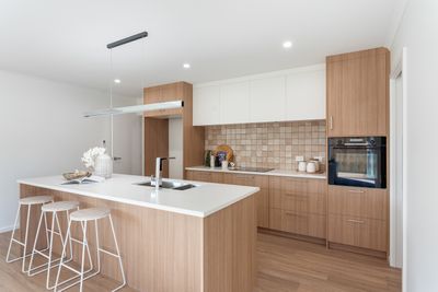 2 Lawry Lane, Feilding, Manawatu | Tall Poppy 