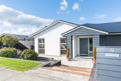 14 Stonebridge Heights, Feilding, Manawatu | Tall Poppy 