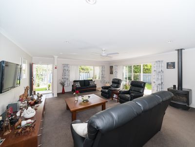 6A Monckton Street, Feilding, Manawatu | Tall Poppy 