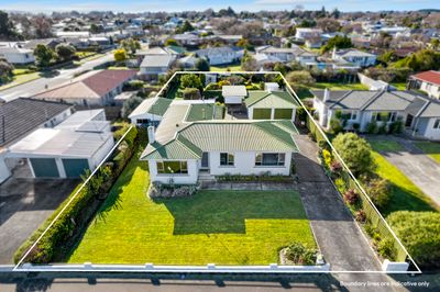 87 Beattie Street, Feilding, Manawatu | Tall Poppy 