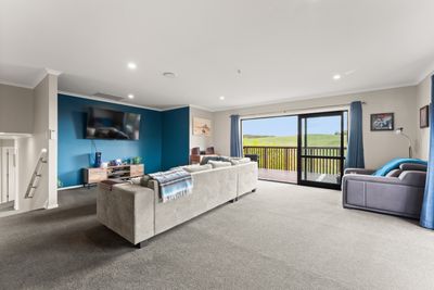 10 Cullinane Avenue, Feilding, Manawatu | Tall Poppy 