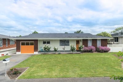 26 Kennedy Ave, Feilding, Manawatu | Tall Poppy 