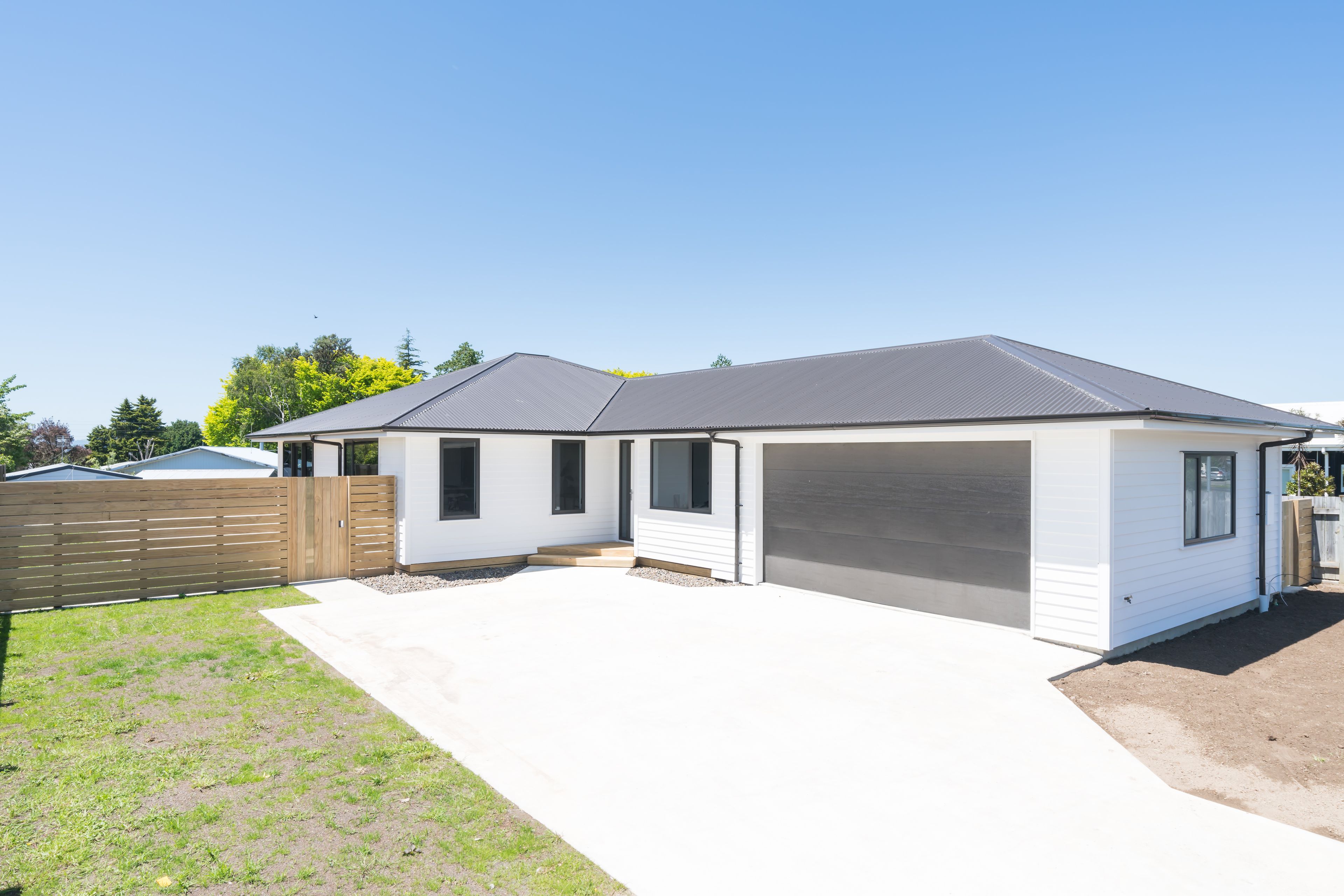 27 Poplar Grove, Feilding, Manawatu | Tall Poppy