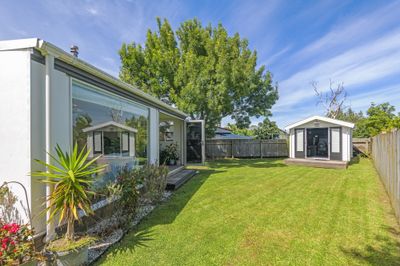 19 Peppertree Glade, Kelvin Grove, Palmerston North City, Manawatu | Tall Poppy 