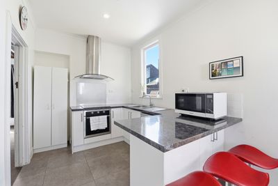 520 Tremaine Avenue, Takaro, Palmerston North City, Manawatu | Tall Poppy 