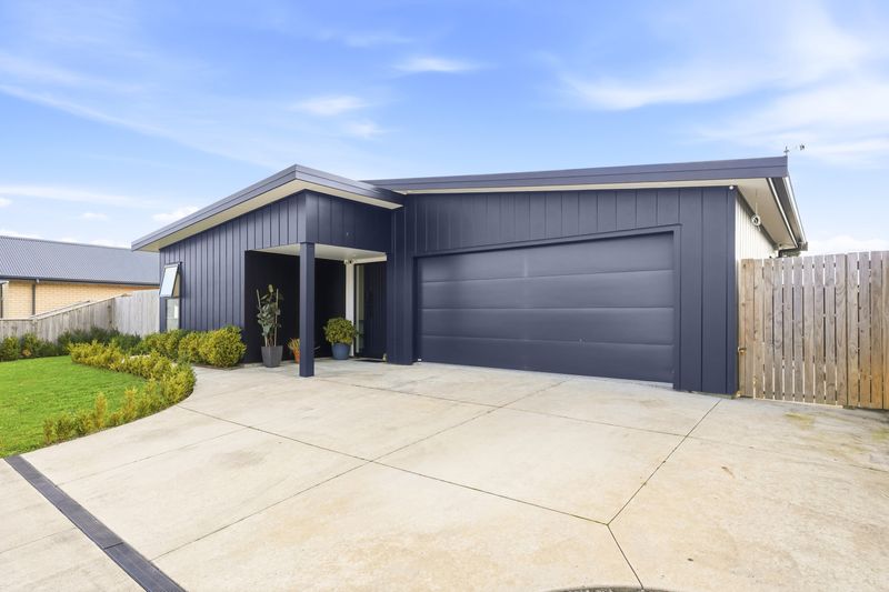 71 Freedom Drive, Kelvin Grove, Palmerston North City