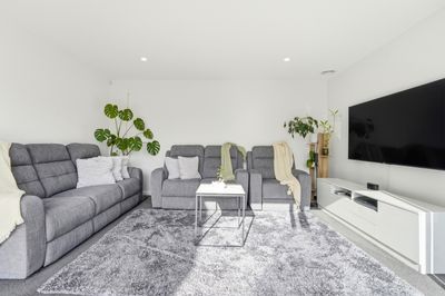 71 Freedom Drive, Kelvin Grove, Palmerston North City, Manawatu | Tall Poppy 