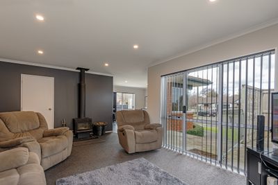 42 Caroline Drive, Feilding, Manawatu | Tall Poppy 
