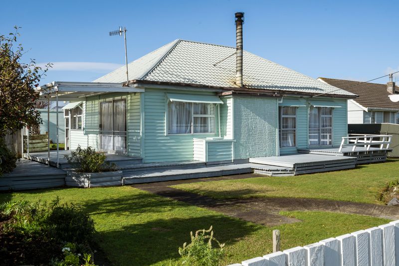 24 Tyne Street, Rongotea, Manawatu