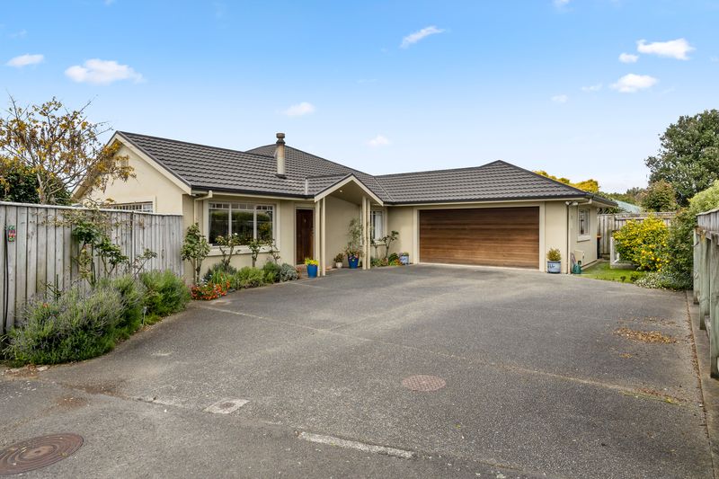 22 Abby Road, Fitzherbert, Palmerston North City