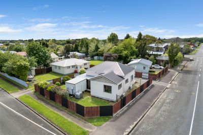 15 Station Street, Woodville, Tararua, Wairarapa | Tall Poppy 