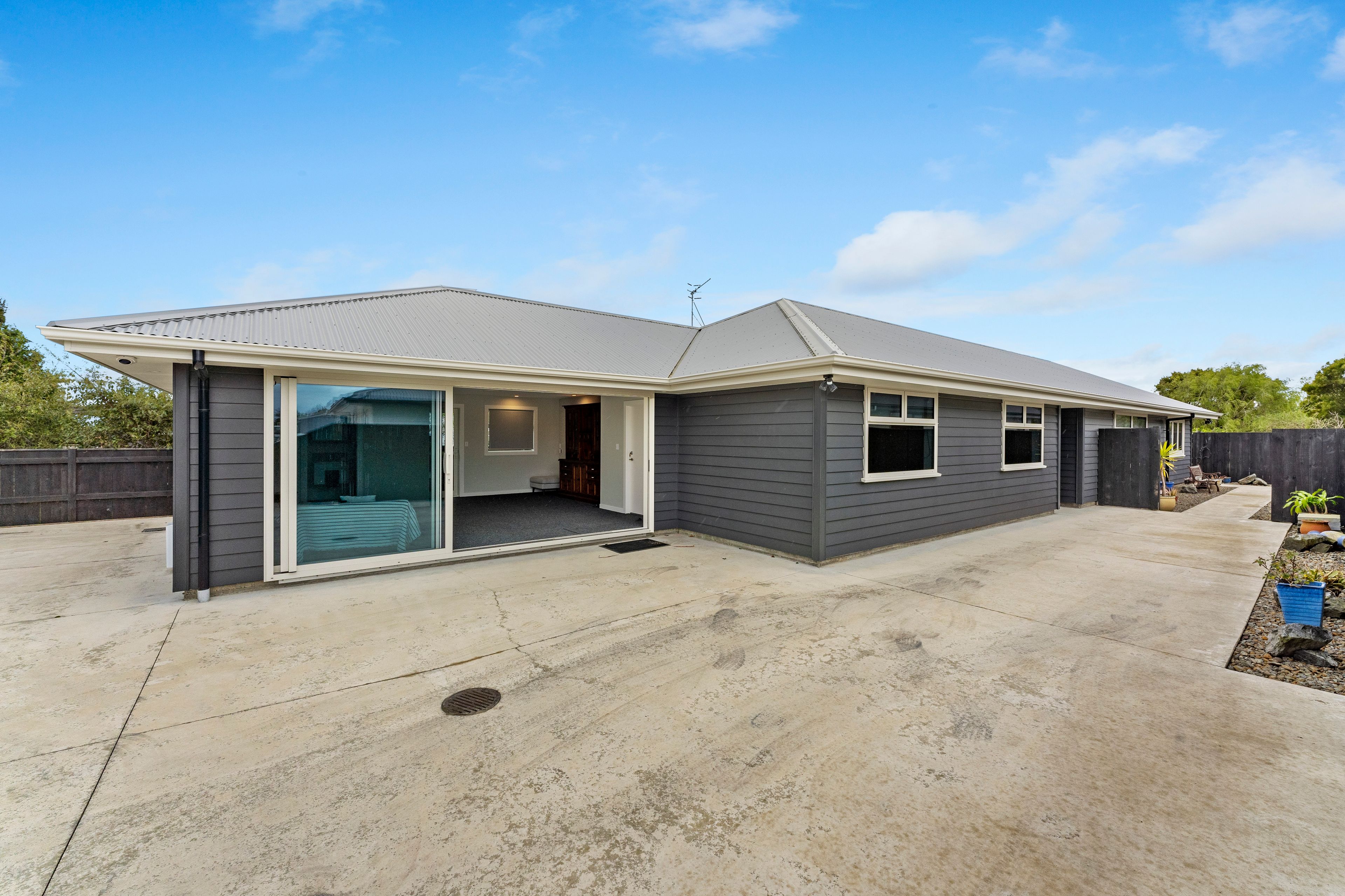 16 Ivy Lane, Kelvin Grove, Palmerston North City, Manawatu | Tall Poppy
