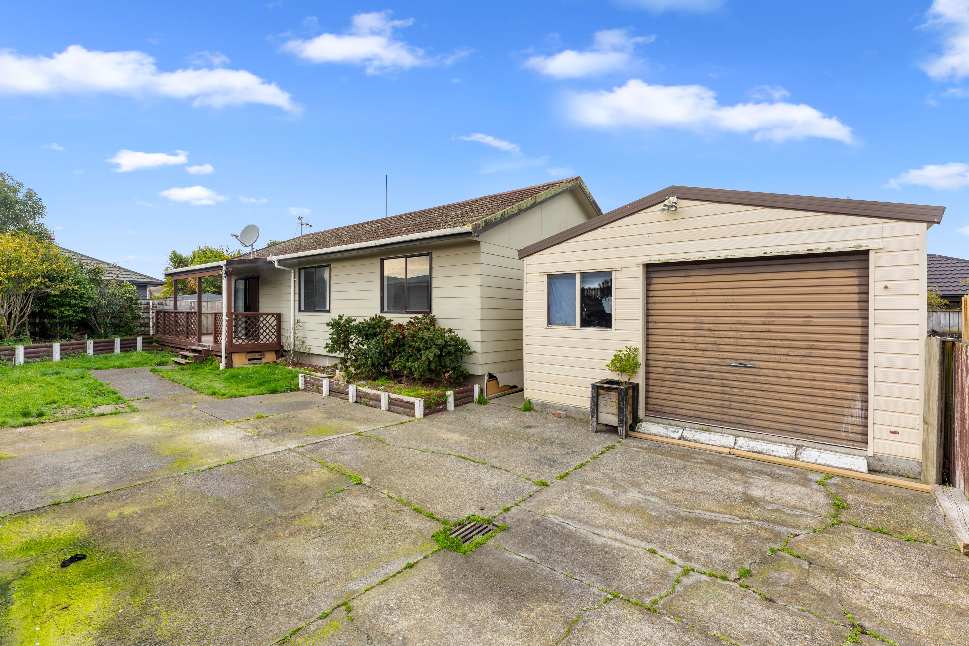 42A Mcleavey Drive, Kelvin Grove, Palmerston North City, Manawatu | Tall Poppy