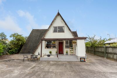 8 Wild Street, Feilding, Manawatu | Tall Poppy 