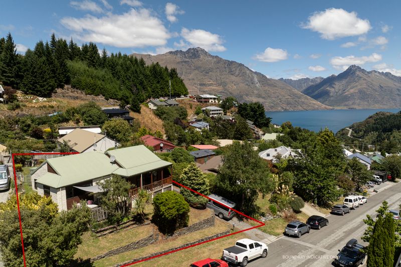 10 Watts Road, Fernhill, Queenstown