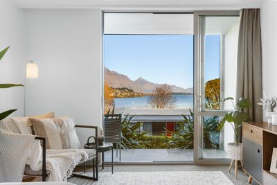 106/4 HQ Apartments 4 Lake Avenue, Frankton, Queenstown, Otago | Tall Poppy 
