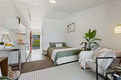 114/4 Lake Avenue, Frankton, Queenstown, Otago | Tall Poppy 