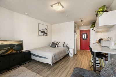 102/4 Lake Avenue, Frankton, Queenstown, Otago | Tall Poppy 
