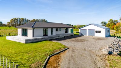 647 Beaconsfield Road, Stratford, Taranaki | Tall Poppy 