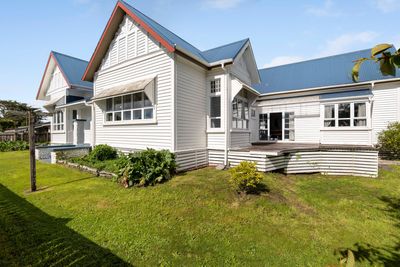12 Regan Street, Stratford, Taranaki | Tall Poppy 