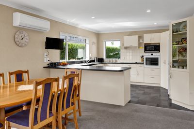 2A Elizabeth Grove, Stratford, Taranaki | Tall Poppy 