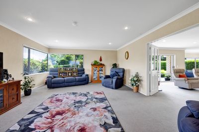 2A Elizabeth Grove, Stratford, Taranaki | Tall Poppy 