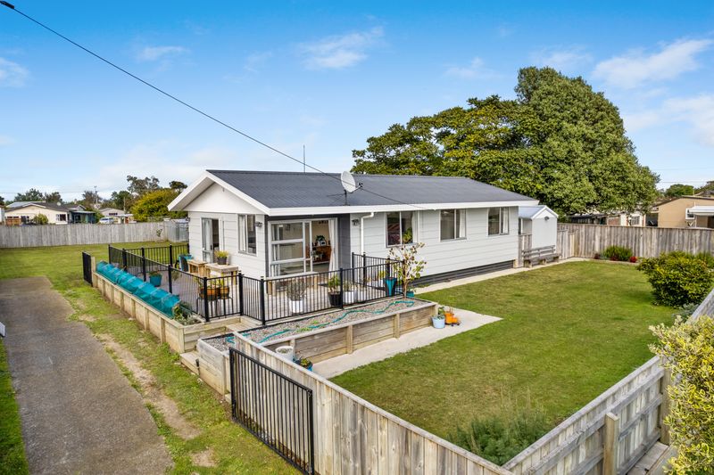 19A and B Hussey Street, Waverley, South Taranaki, Taranaki Tall