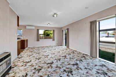 12A Pembroke Road, Stratford, Taranaki | Tall Poppy 