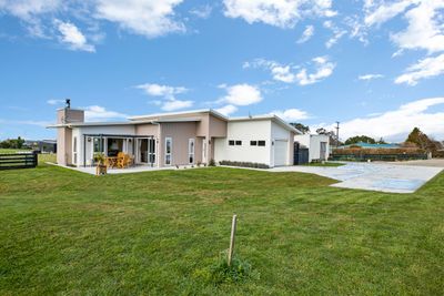 34 Monmouth Road, Stratford, Taranaki | Tall Poppy 