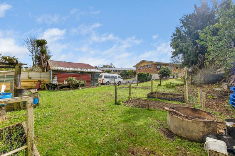 5 Tybalt Street, Stratford