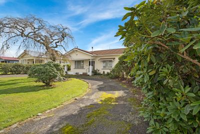 24 Pembroke Road, Stratford, Taranaki | Tall Poppy 