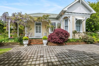193 Regan Street, Stratford, Taranaki | Tall Poppy 