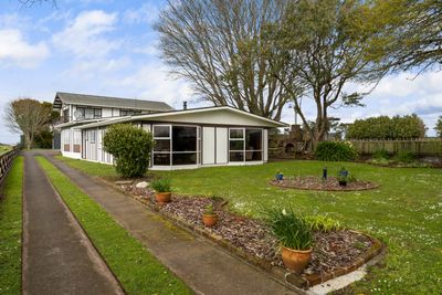 165 Opunake Road, Stratford, Taranaki | Tall Poppy 