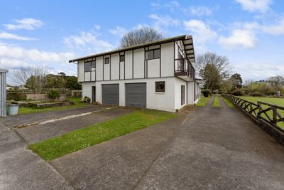 165 Opunake Road, Stratford, Taranaki | Tall Poppy 