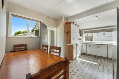 11 Page Street, Stratford, Taranaki | Tall Poppy 