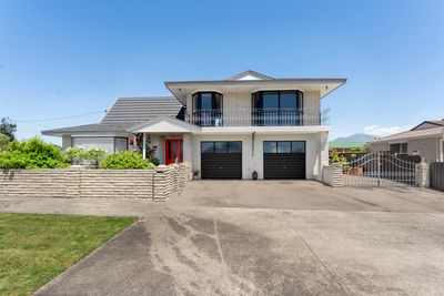 39 Cordelia Street, Stratford, Taranaki | Tall Poppy 