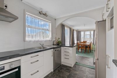 151 Portia Street, Stratford, Taranaki | Tall Poppy 