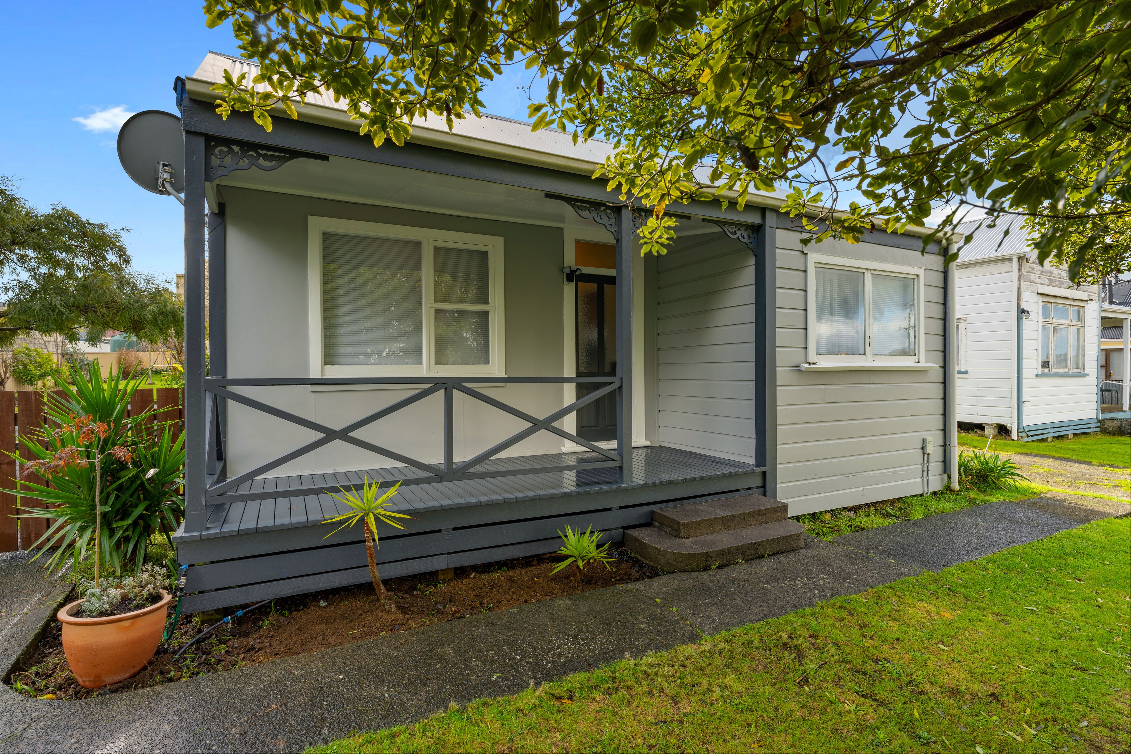 8 London Street, Eltham, South Taranaki, Taranaki | Tall Poppy