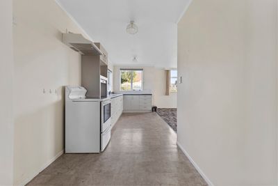 127 Regan Street, Stratford, Taranaki | Tall Poppy 