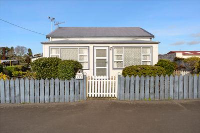 127 Regan Street, Stratford, Taranaki | Tall Poppy 