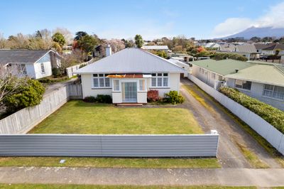 115 Hamlet Street, Stratford, Taranaki | Tall Poppy 
