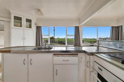 109 Finnerty Road, Stratford, Taranaki | Tall Poppy 
