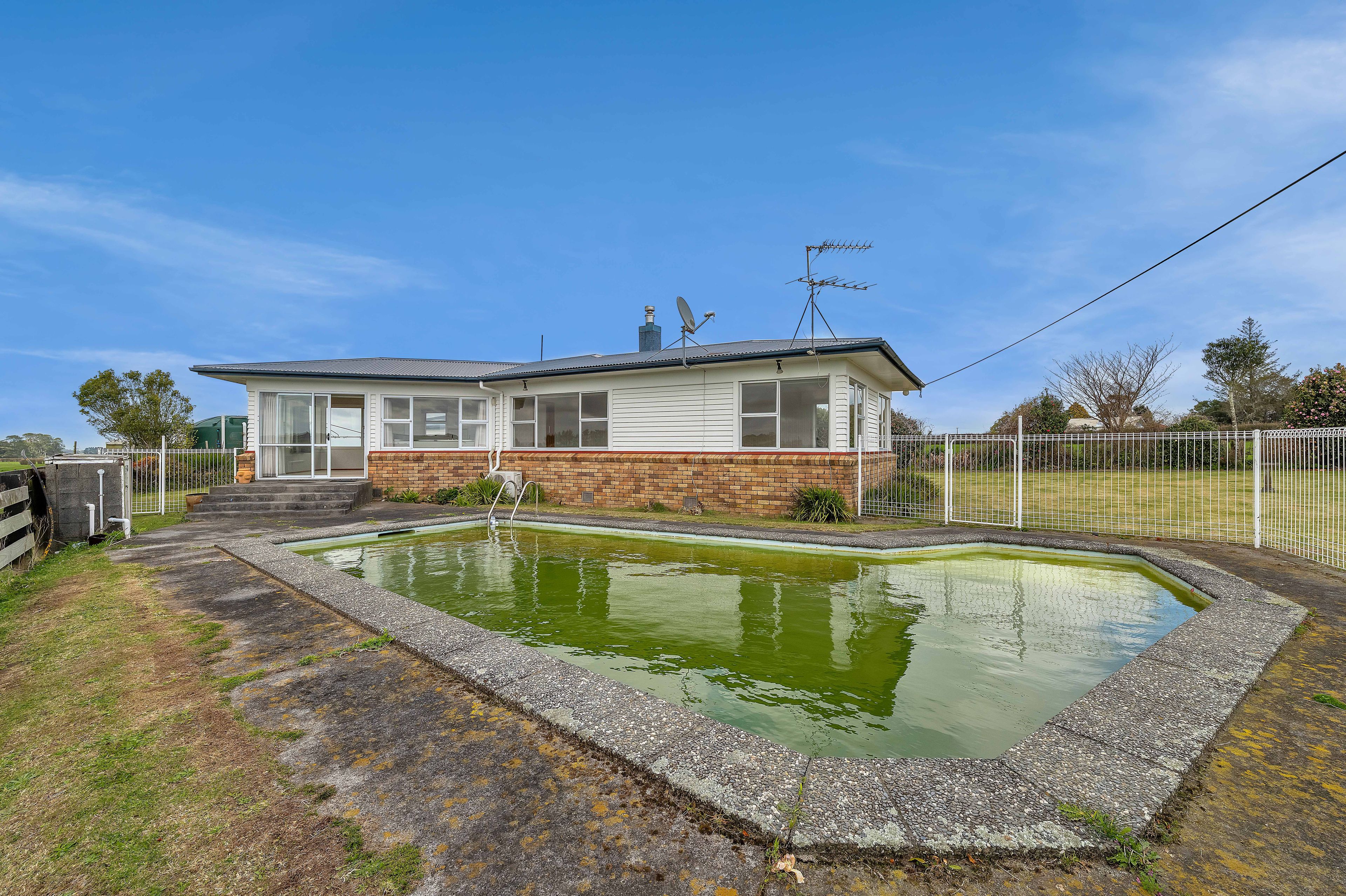 109 Finnerty Road, Stratford, Taranaki | Tall Poppy