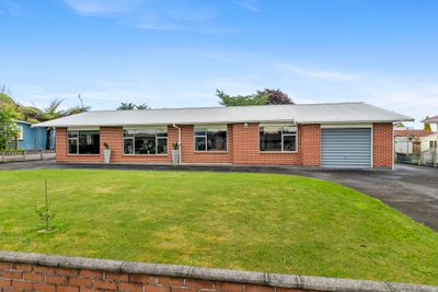 200 High Street, Eltham, South Taranaki, Taranaki | Tall Poppy 