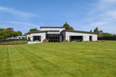 135A Brecon Road, Stratford, Taranaki | Tall Poppy 