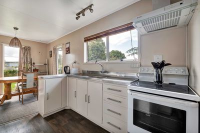 152 Brecon Road, Stratford, Taranaki | Tall Poppy 