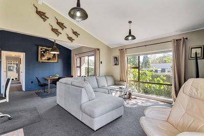 15 Brecon Road, Stratford, Taranaki | Tall Poppy 