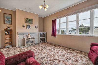 39 Achilles Street, Stratford, Stratford, Taranaki | Tall Poppy 