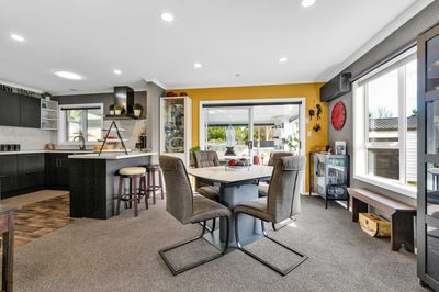 37 Broadway, Stratford, Taranaki | Tall Poppy 