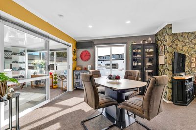 37 Broadway, Stratford, Taranaki | Tall Poppy 